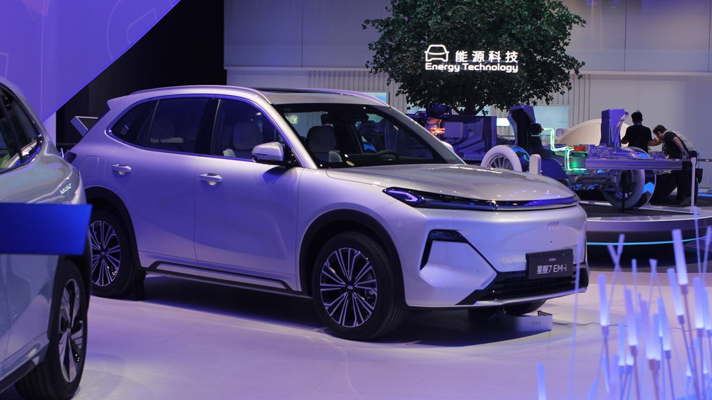 Geely questions ultra-fast charging safety in implicit dig at&nbsp;BYD